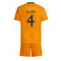 Maglia Calcio Real Madrid David Alaba #4 Seconda Divisa Bambino 2024-25 Manica Corta (+ pantaloncini)